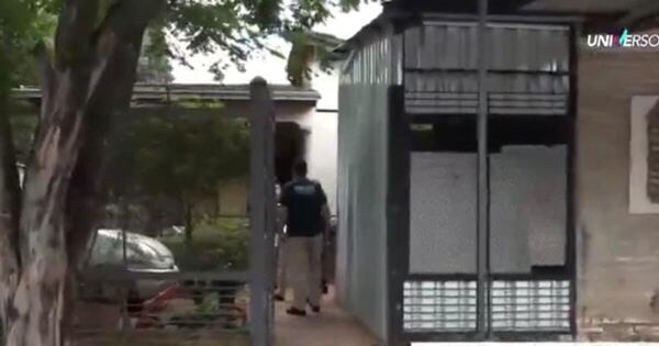 La Nación / Barcequillo: detienen a dos personas por robo de vehículo