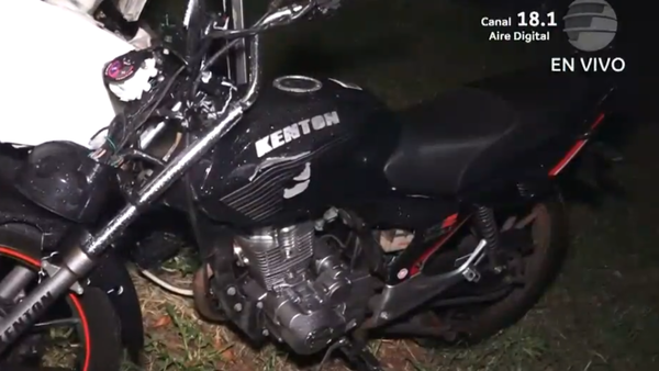 Video: Suboficial de la Marina muere al chocar de manera violenta con su moto en Itá