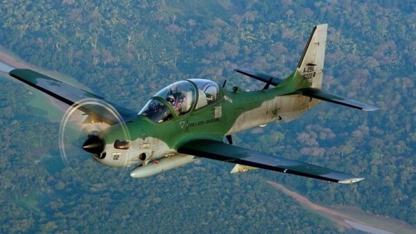 Nuevos aviones Super Tucano llegarán en junio de 2025 - Portal Digital Cáritas Universidad Católica