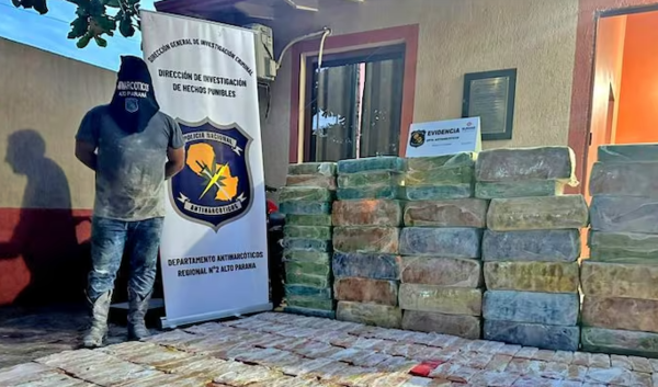 Interceptan camión con 1.200 kilos de marihuana en Alto Paraná