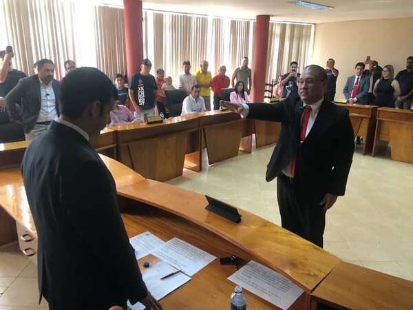 Eligen nueva mesa directiva de la Junta Municipal de Hernandarias - ABC en el Este - ABC Color