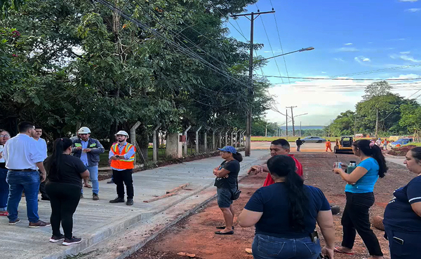 Vecinos de Tres Fronteras denuncian que achicaron calle en Presidente Franco - La Clave