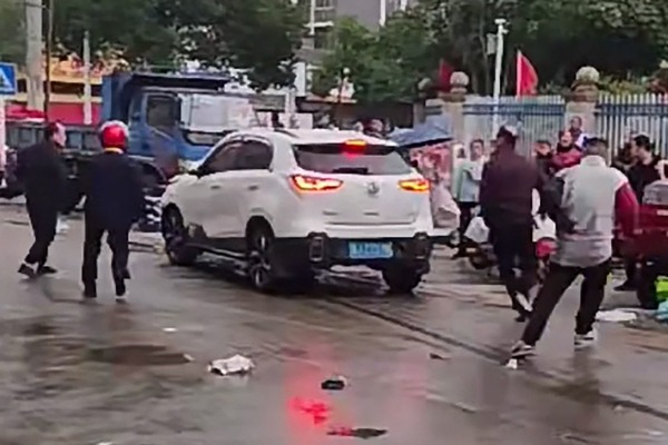 China: atropello masivo en China deja varios niños heridos - Unicanal