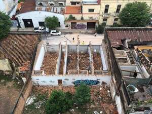 Video: así saqueaban el edificio que colapsó en el microcentro, frente a la Vicepresidencia - Nacionales - ABC Color