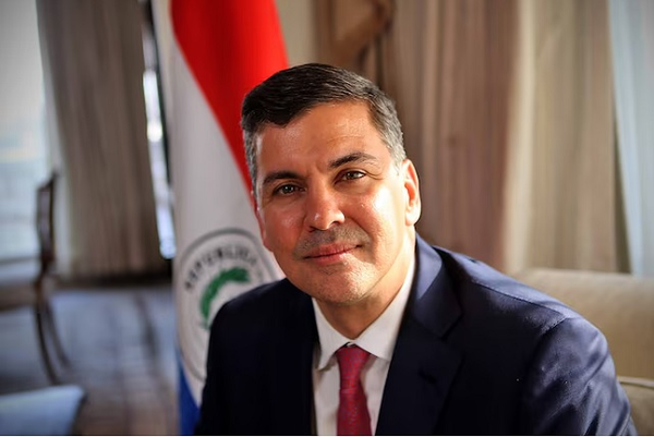 Peña atribuye su descompensación a “muchas emociones” de los últimos días - Noticiero Paraguay