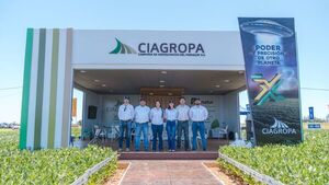 Ciagropa fortalece lazos con productores de San Pedro con innovadores defensivos agrícolas
