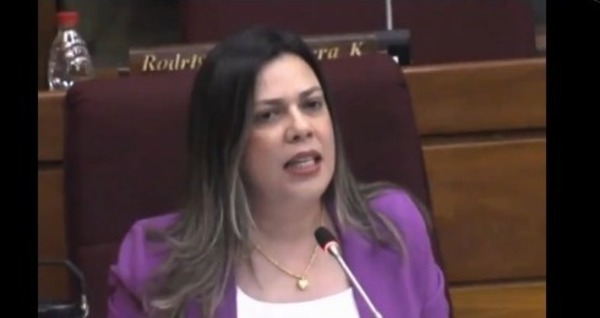Liz Acosta: “A Lalo lo mataron durmiendo; a mí me quisieron matar despierta”