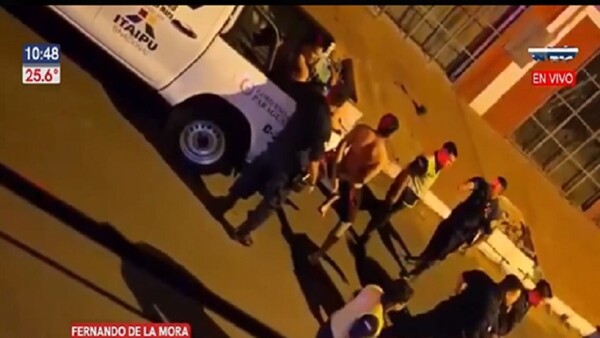 Embarazada resulta golpeada durante intervención policial en Fernando de la Mora