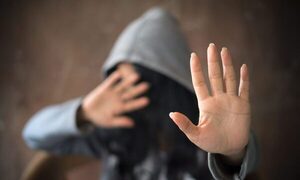 Condenan a 19 años a delincuente que asaltó y abusó de su víctima