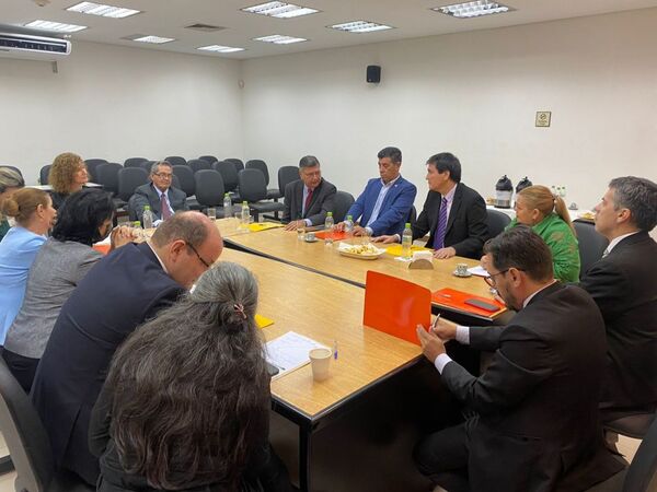 Ministros de la Corte Suprema dialogaron con camaristas de la Circunscripción Judicial de Central
