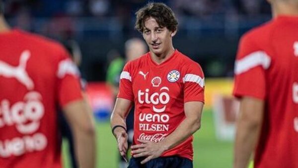 Este es el equipo confirmado de Alfaro que hoy buscará tocar el cielo en El Alto