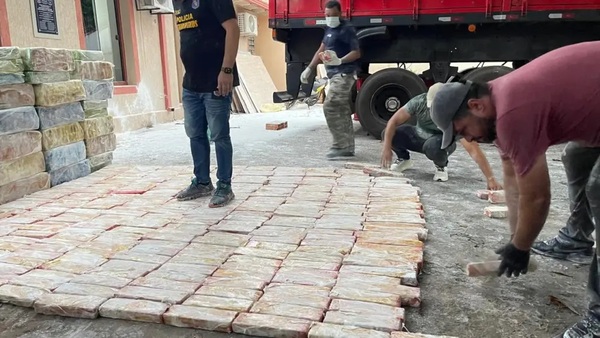 Imputan a chofer detenido con más de 1.800 kilos de marihuana en un camión