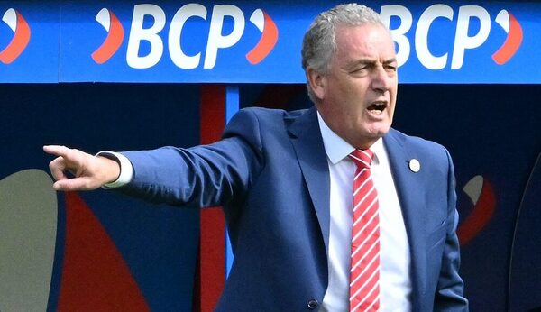 Gustavo Alfaro: “Les dije a mis muchachos que si íbamos perdiendo, no rifáramos el partido”