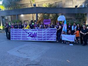 Mujeres invitan a marcha 25N: “por todos nuestros derechos y contra todo tipo de violencias” - Nacionales - ABC Color