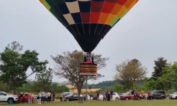 El 15 de diciembre, el cielo de Coronel Oviedo se llenará de magia con el "Aero Festival 2024" - OviedoPress