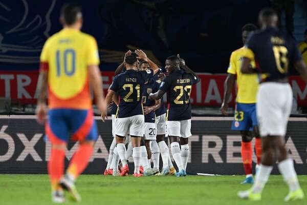Ecuador resiste el asedio de Colombia en Barranquilla y se lleva tres puntos de oro - Fútbol Internacional - ABC Color
