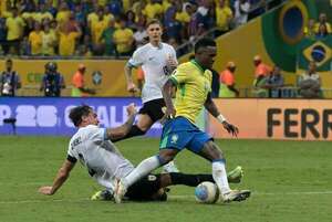Uruguay empata en Brasil y se afirma en segundo lugar de las Eliminatorias - Fútbol Internacional - ABC Color