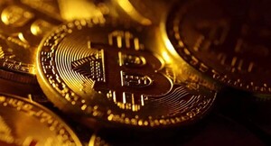 Bitcoin cotiza a 94.000 dólares por unidad