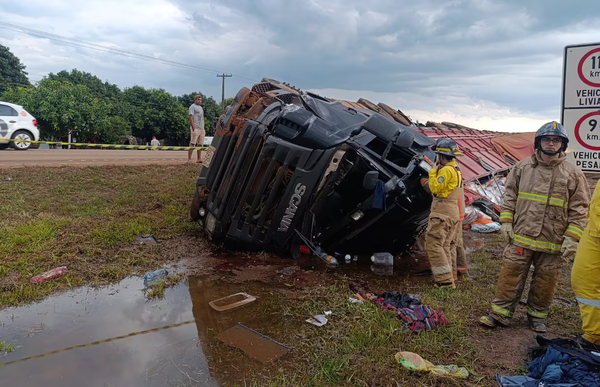 Camionero muere en violento accidente en Minga Guazú - Noticiero Paraguay
