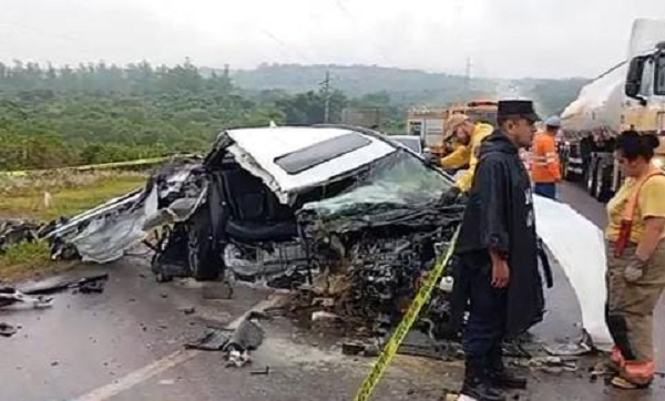 Una víctima fatal en terrible accidente en Caacupé - Noticiero Paraguay