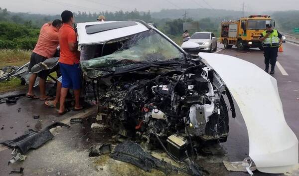 Terrible accidente de tránsito se cobra al menos dos vidas: una de ellas es solo una criatura