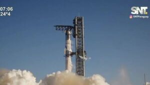 Starship de SpaceX despega con éxito, pero explota al caer al océano - SNT