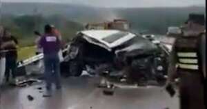 Diario HOY | Abuela y nieto mueren en accidente, en cruce que suma 17 choques fatales, en corto tiempo