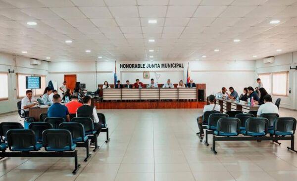 Concejales municipales aprueban presupuesto municipal para el ejercicio fiscal 2025
