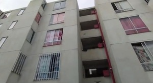Turba lincha hasta la muerte a padre acusado de lanzar a su hija desde un tercer piso - Unicanal