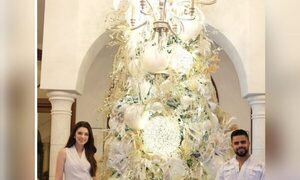 (VIDEO)Osos polares, un árbol gigantesco y lujoso adornan la mansión de Nadia Ferreira y Marc Anthony