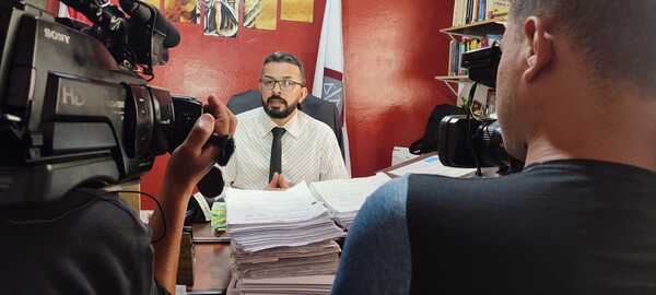 Fiscal sostiene que hubo errores en actuación de docente que halló supuesta droga
