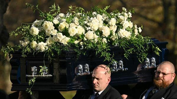Desgarrador funeral de Liam Payne, exintegrante de One Direction - trece