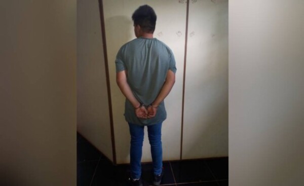 Intentó llevarse a su hijo y amenazó con tirarlo al río