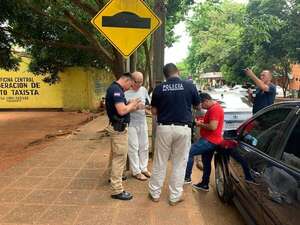 AUDIO: Ciudad del Este: Motochorros roban G. 15 millones en cercanías de la terminal de ómnibus - Periodísticamente - ABC Color