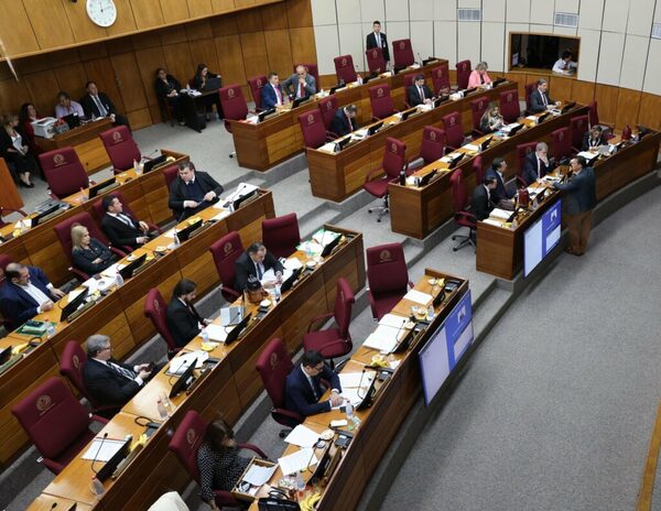 Aprueban ley que eleva a 30 años de cárcel la pena para abusadores - ADN Digital