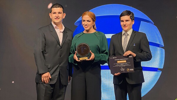 Telefuturo recibe por tercer año consecutivo el Premio Prestigio