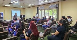 Sector metalúrgico recibe capacitación sobre el Registro Industrial En Línea