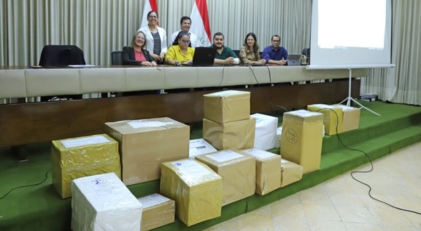 19 empresas se postulan para pavimentar 127 km de caminos en tres departamentos