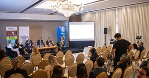 Instan a crear sinergia entre los sectores público y privado para concretar proyectos de agua y saneamiento
