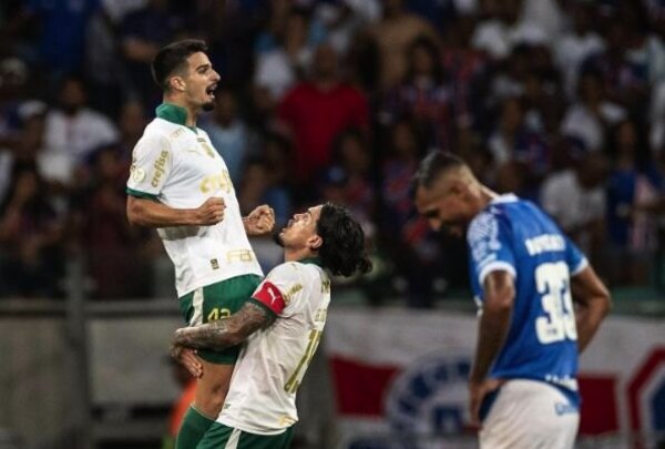 Versus / ¡Incansable! Gómez vuelve al ruedo horas después de jugar en la altura