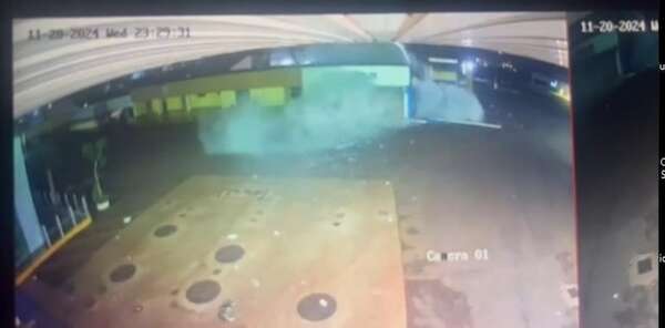 AUDIO: Asaltan con explosivos sede bancaria en Alto Paraná - La Primera Mañana - ABC Color