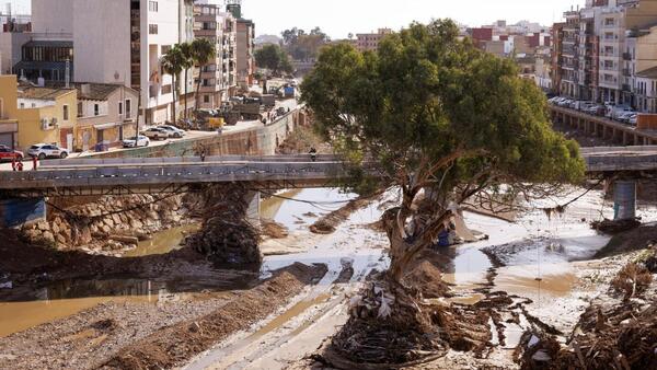 La DANA que arrasó Valencia, la "más mortífera" y "costosa" desde las inundaciones de 1973