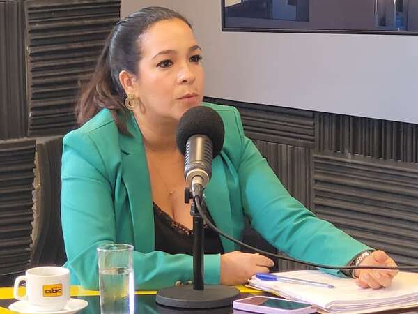 AUDIO: Viceministra explica alcances de nueva ley de Carrera Civil - La Primera Mañana - ABC Color