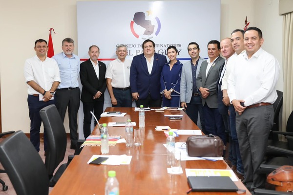 REUNIÓN EN CONSEJO DE GOBERNADORES PARA COORDINAR GESTIÓN DE EMERGENCIAS EN ITAPÚA - Itapúa Noticias