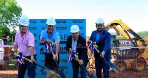 La Nación / Dan palada inicial al proyecto residencial Menabi, ubicada en Luque, a pasos de Asunción