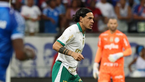 Gustavo Gómez volvió a jugar en Palmeiras