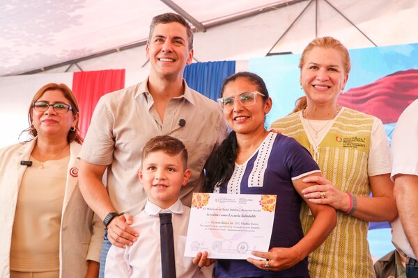 Avances en Salud Pública: Crean el Centro Regulador de Ambulancias del Norte y reconocen a Escuelas Saludables en Concepción