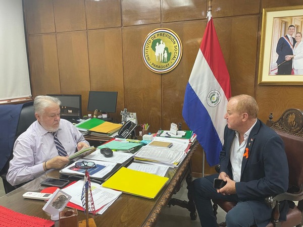 EJECUTIVO DEPARTAMENTAL SE REUNIÓ CON EL PRESIDENTE DEL INSTITUTO DE PREVISIÓN SOCIAL - Itapúa Noticias