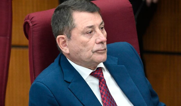 Pettengill se opone a reducir la jornada laboral: “Ya tienen 1 hora de almuerzo y aire acondicionado” - Noticiero Paraguay
