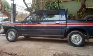 Roban vehículo de párroco de Presidente Franco